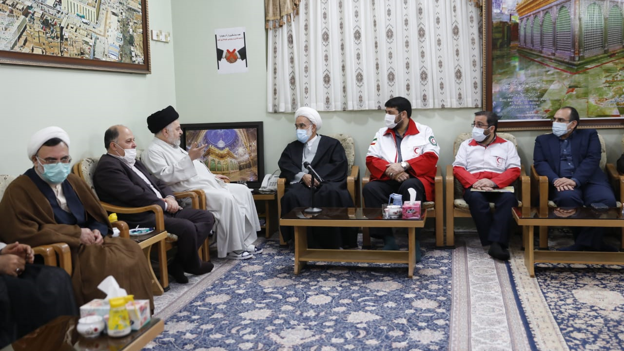 نماینده آیتالله سیستانی در ایران: نعمتِ خدمت به مردم از الطاف خداوند به هلالاحمر است